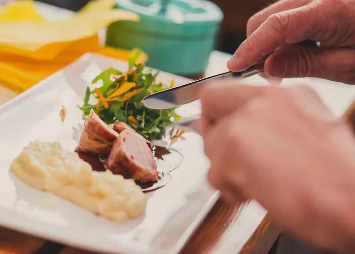 帕里恩特酒店 酒店 3*